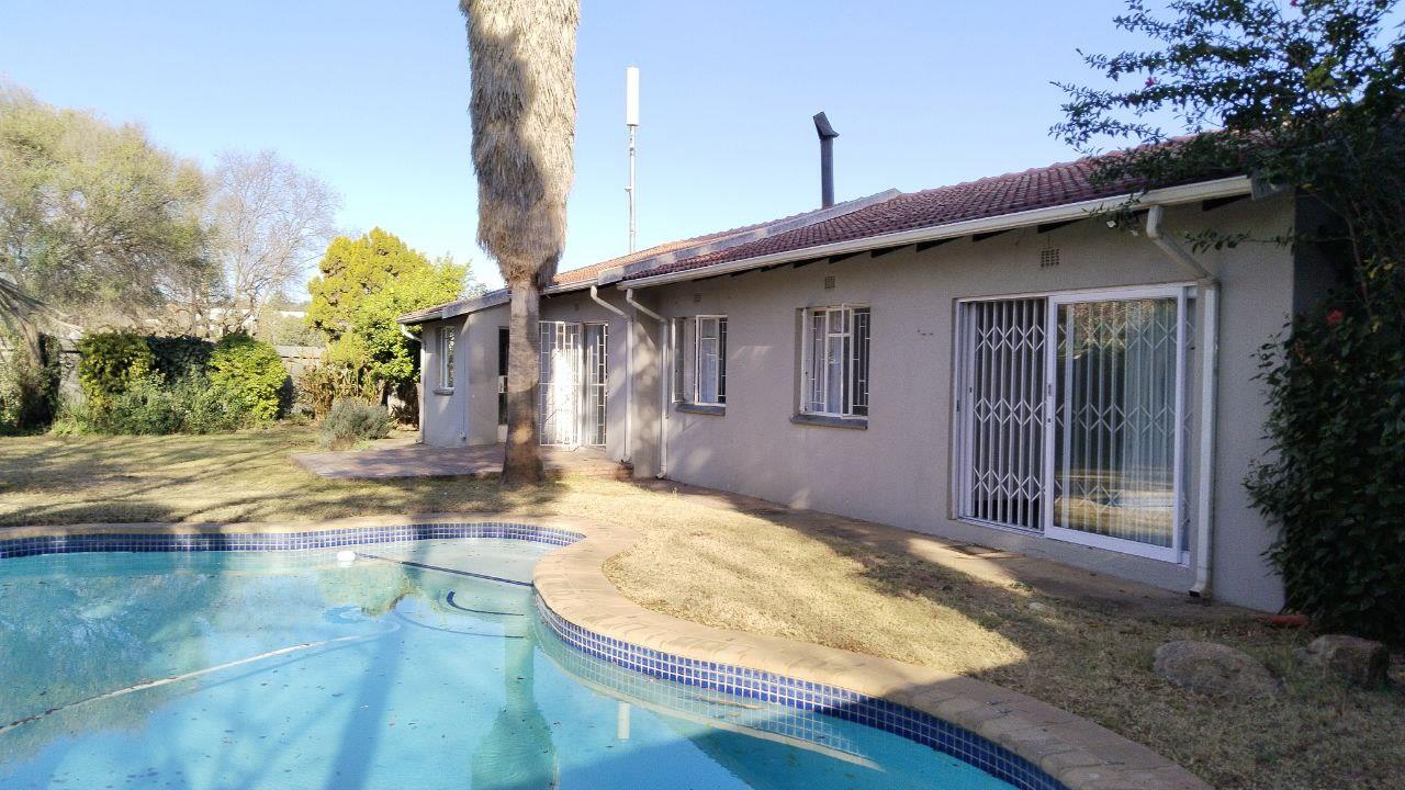 4 Bedroom House to rent in Johannesburg North P24114627063