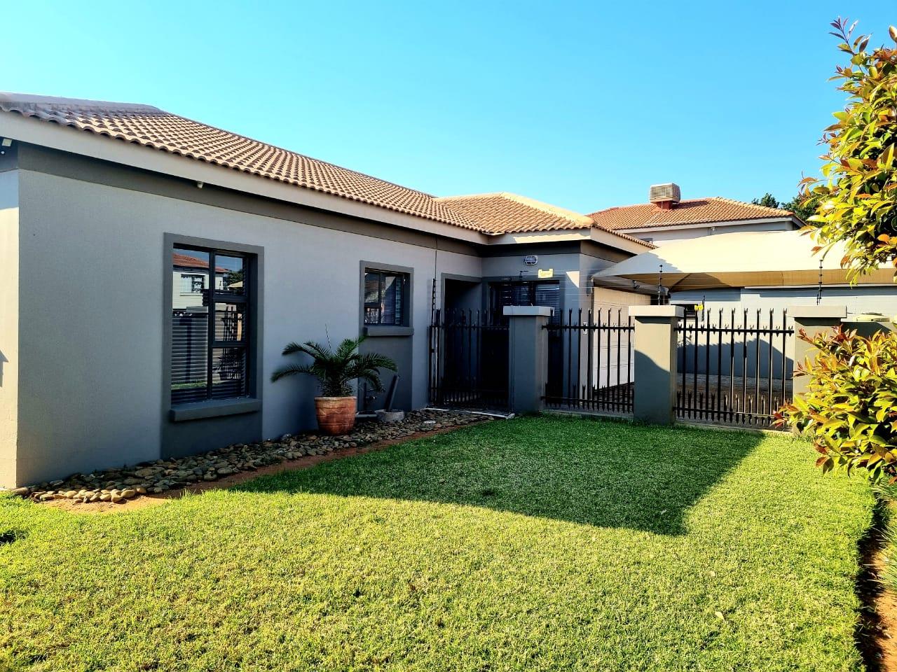 3 Bedroom House for sale in Hadison Park P24114627384