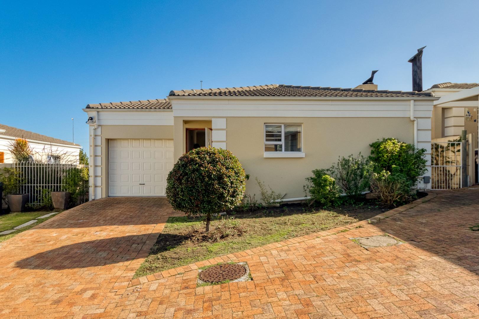 Somerset Ridge Property Property and houses for sale in Somerset