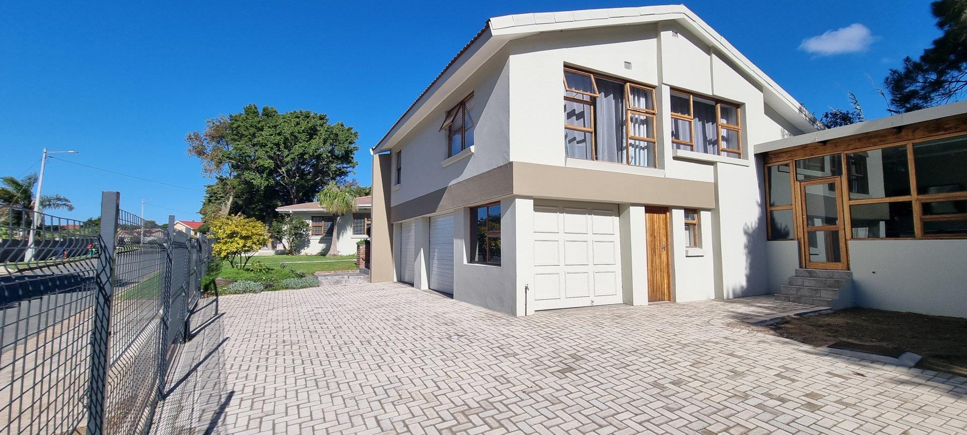 4 Bedroom House for sale in Mossel Bay Central P24114628227