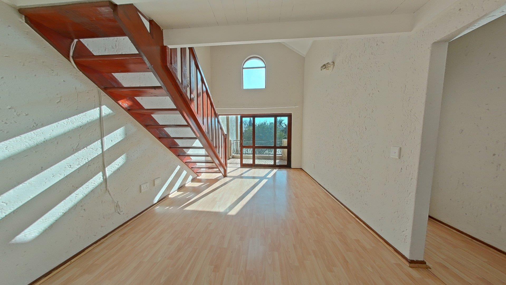 2 Bedroom Apartment / flat to rent in Sunninghill P24114628358