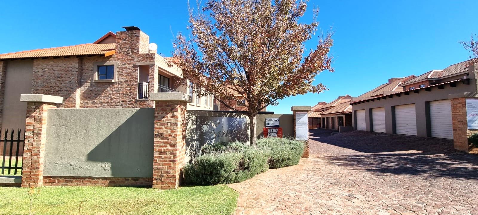 Tuscany Ridge Property Apartments / flats to rent in Tuscany Ridge