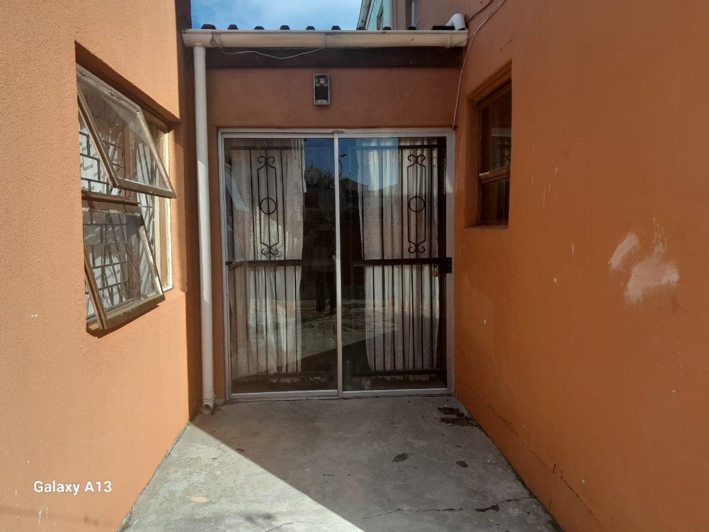 3 Bedroom House for sale in Beacon Valley P24114539192