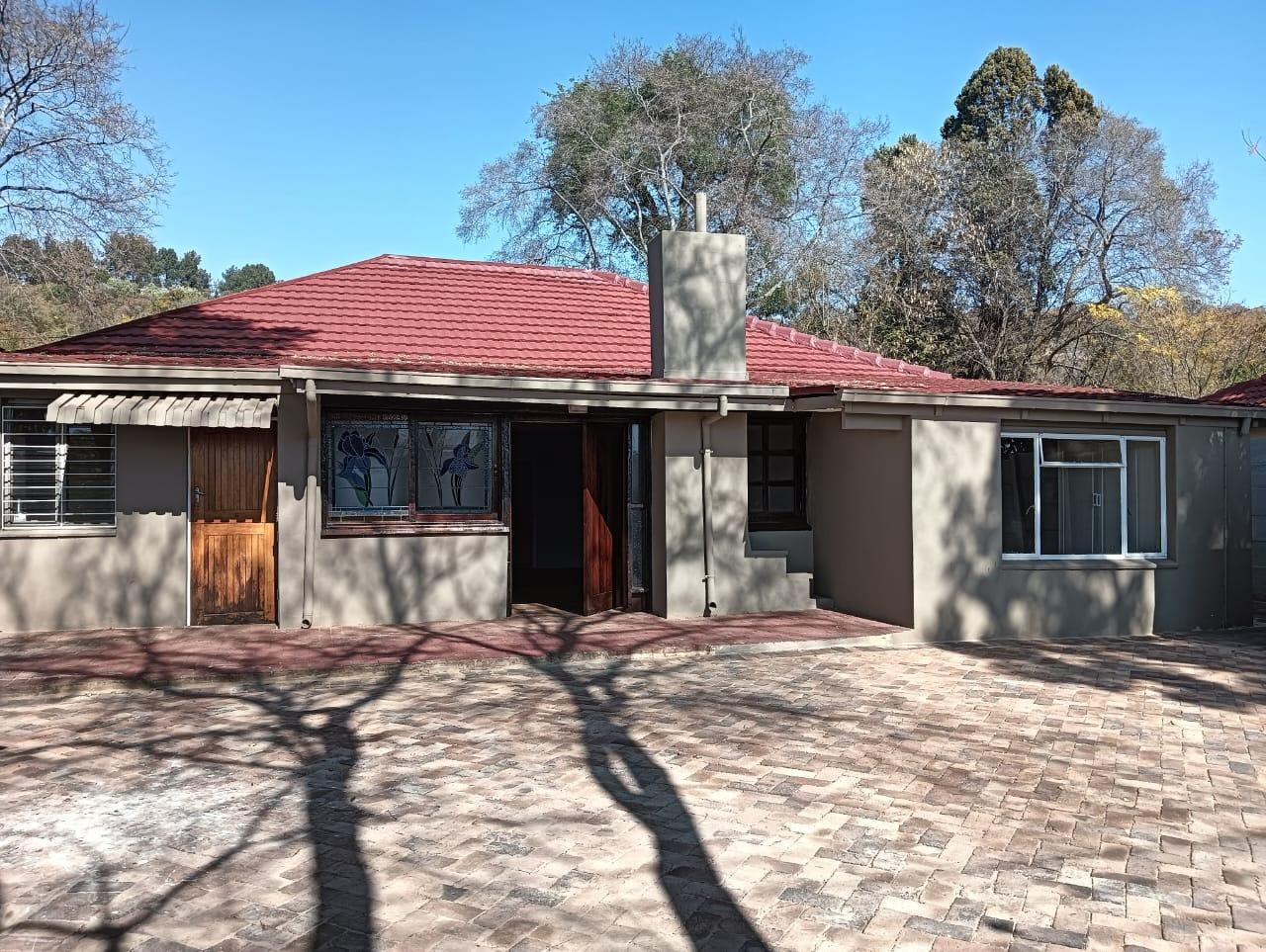 4 Bedroom House for sale in Silverton P24114632473