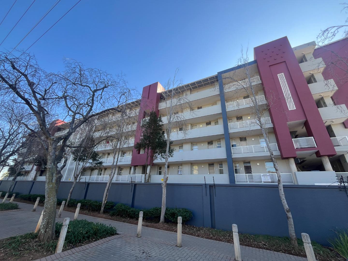 2 Bedroom Apartment / flat to rent in Hatfield Unilofts, 116 Lunnon