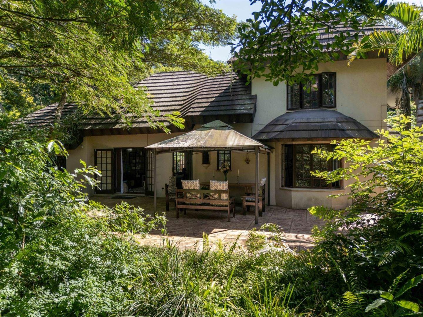 3 Bedroom Townhouse for sale in Dawncliffe P24114633797