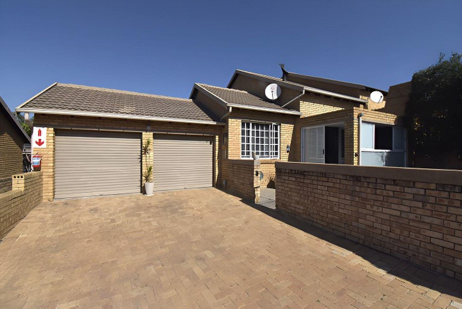 Olivedale Property Property and houses to rent in Olivedale