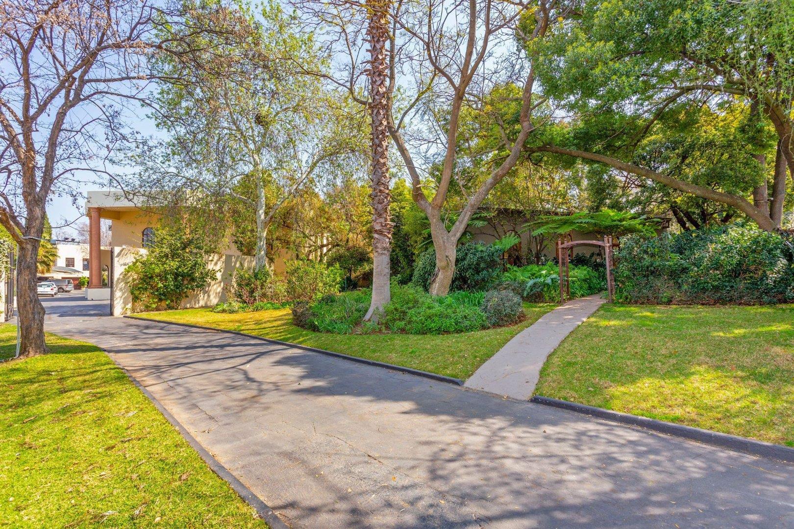 14 Bedroom House for sale in Bryanston 800 Tramore Road, Bryanston