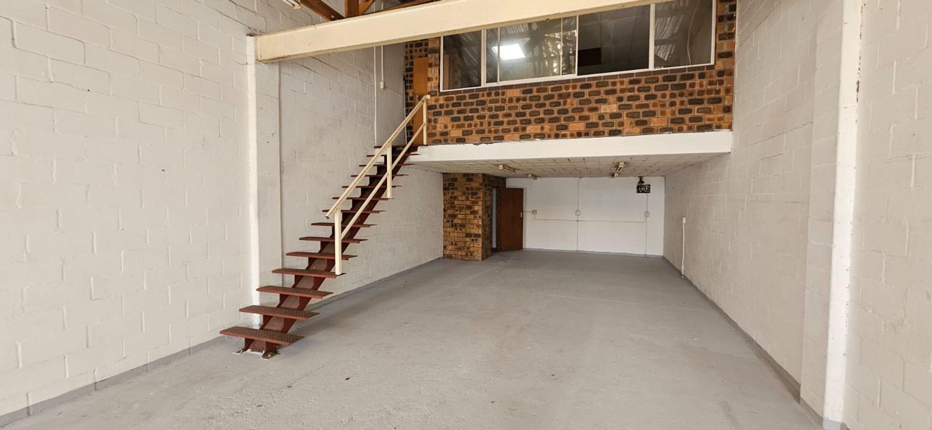 Industrial property to rent in Montague Gardens 23 Stella Park, 57