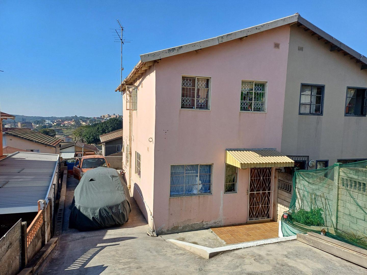 3 Bedroom House for sale in Woodhurst P24114638336