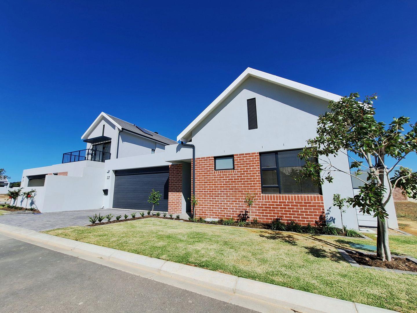 2 Bedroom House for sale in Graanendal P24114639291