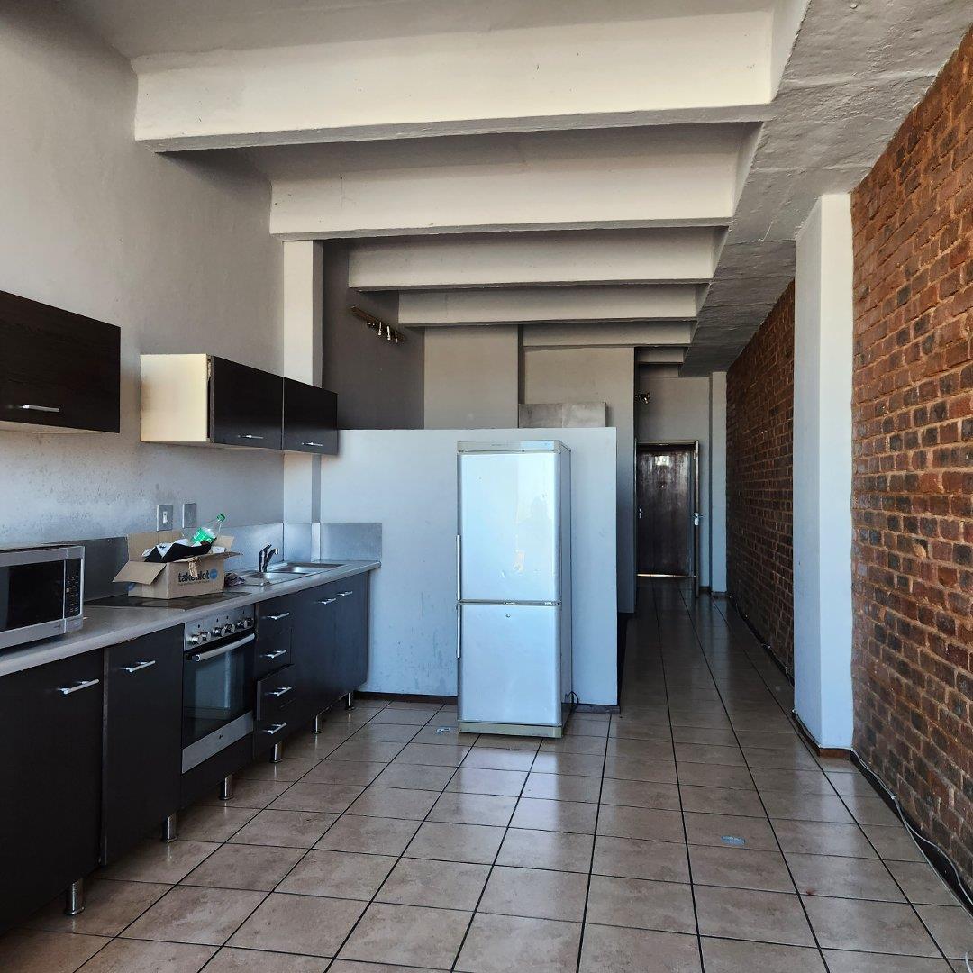 1 Bedroom Apartment / flat to rent in Braamfontein P24114639329