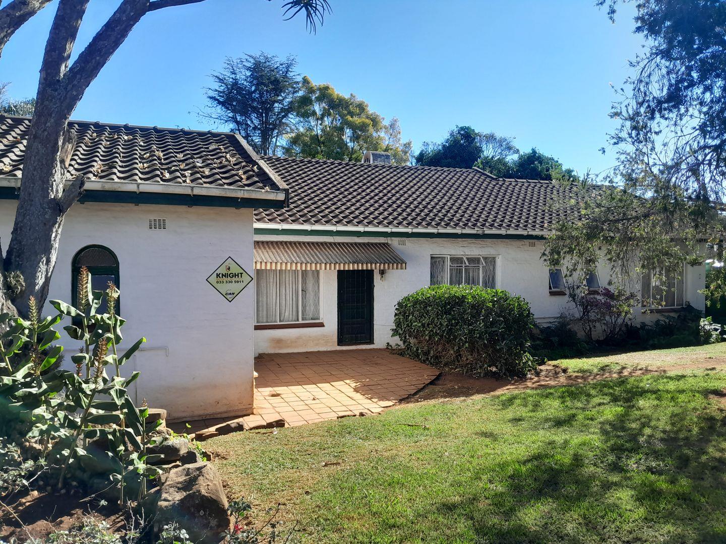 3 Bedroom House for sale in Howick Central P24114639339