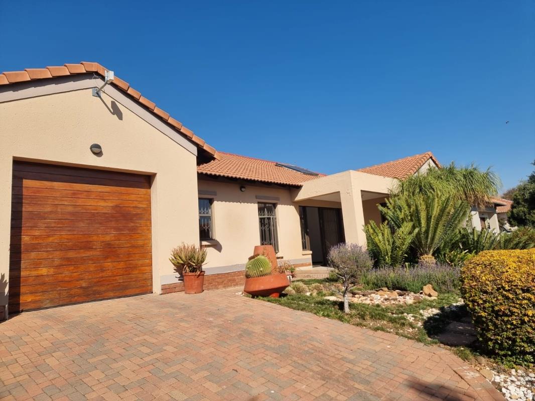 Xanadu Property Property and houses to rent in Xanadu