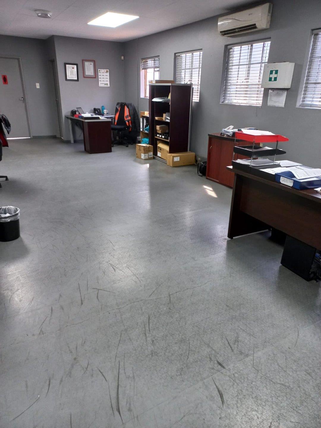 Industrial property to rent in Mkondeni 8 Shortts Retreat Road