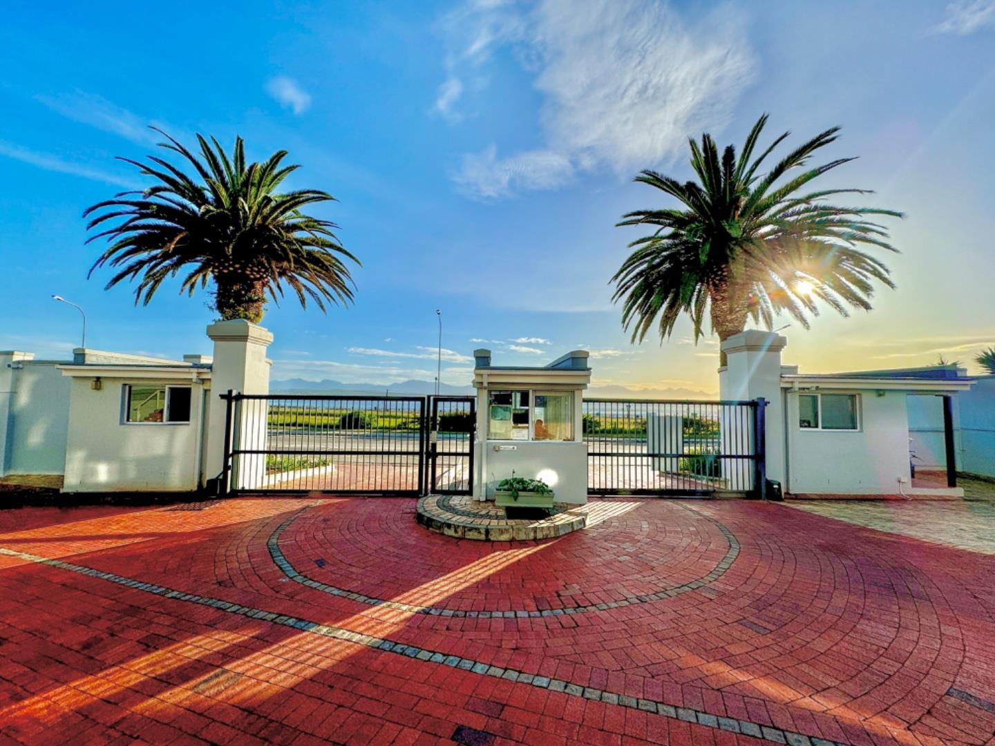 2 Bedroom Apartment / flat for sale in De Bakke 1 Way P24