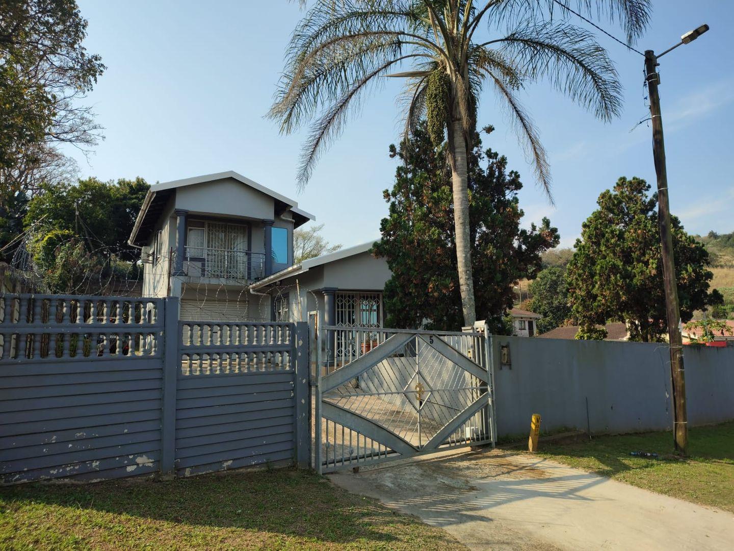 4 Bedroom House for sale in Savannah Park P24114643478