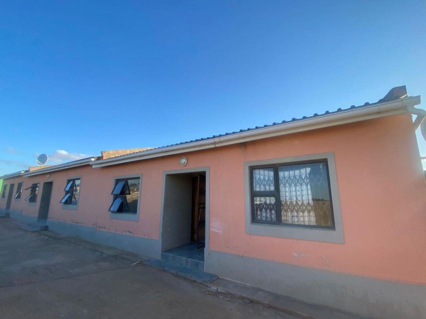 12 Bedroom House for sale in Mthatha P24114643594