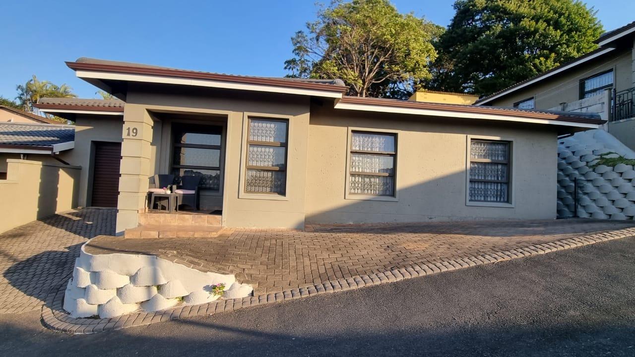 3 Bedroom Townhouse for sale in Hillary P24114643757