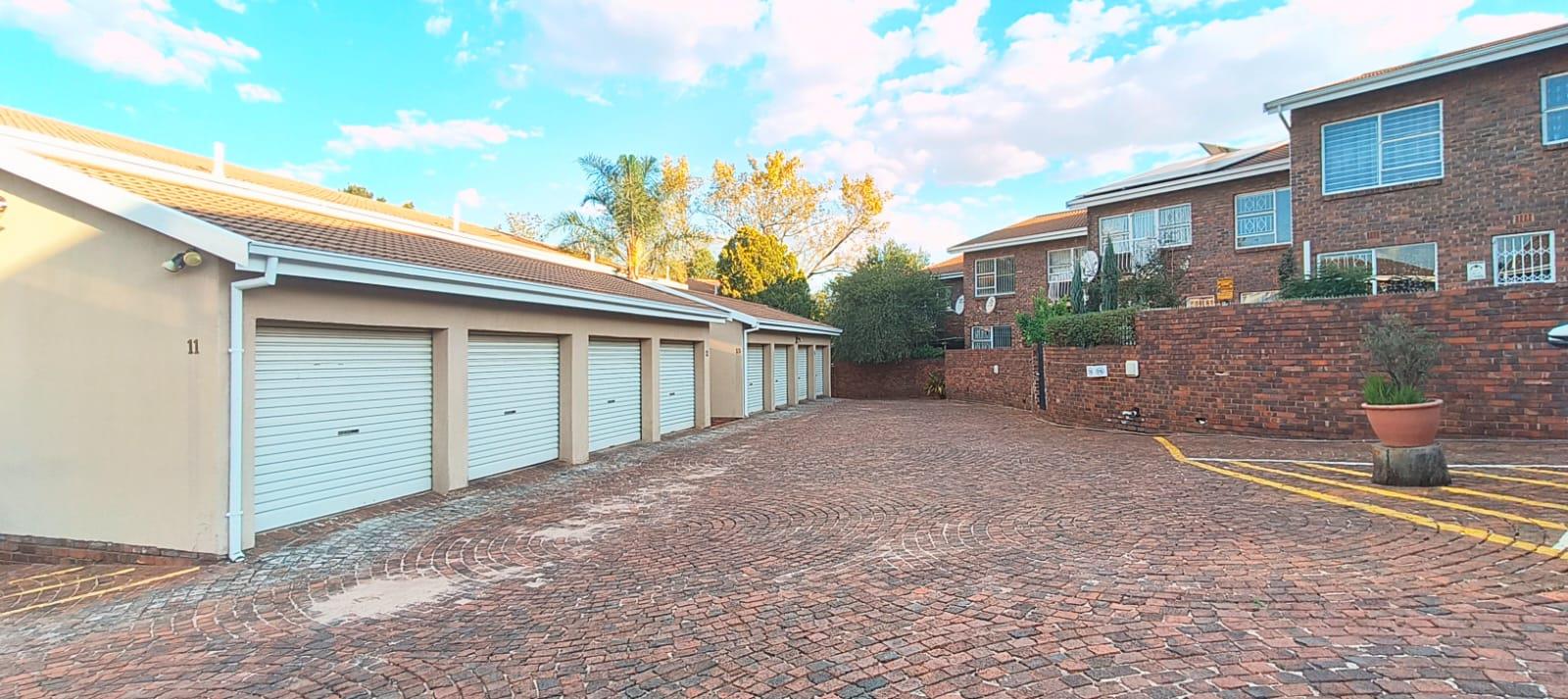 Fontainebleau Property Townhouses for sale in Fontainebleau