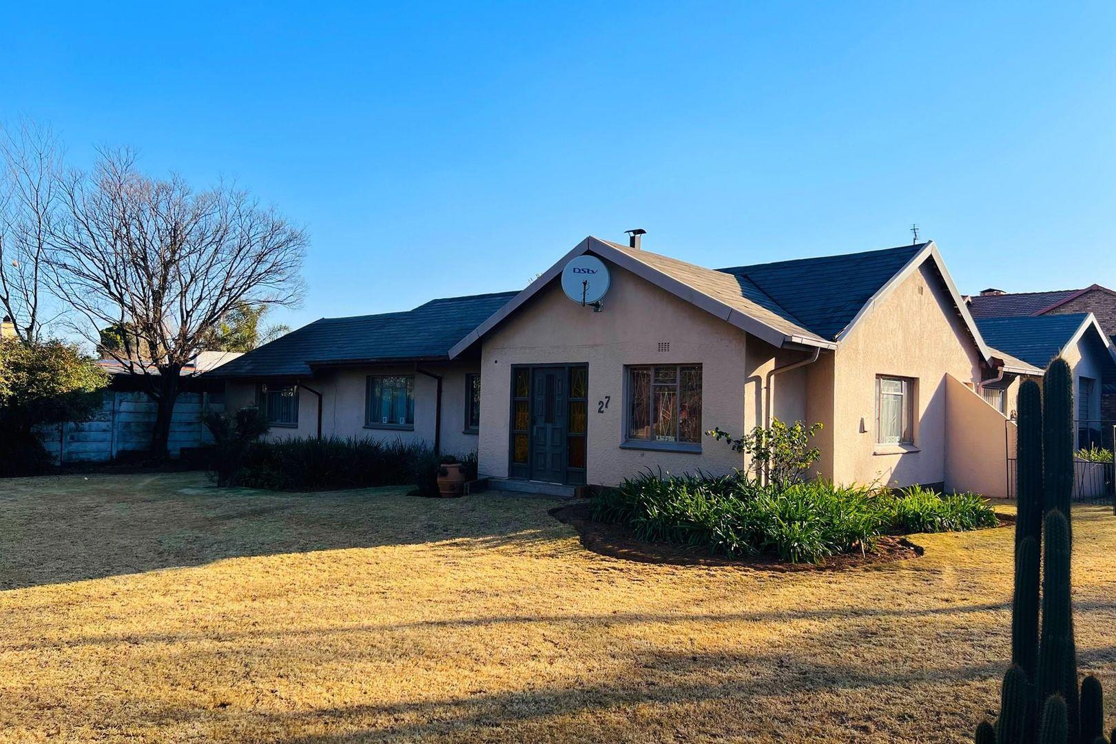 3 Bedroom House for sale in Beyers Park P24114645517