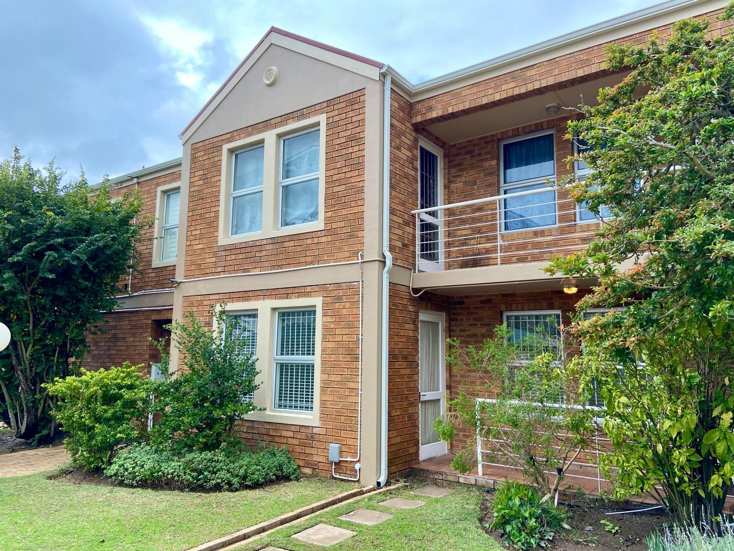 2 Bedroom Apartment / flat for sale in Durbanville Central 11a New