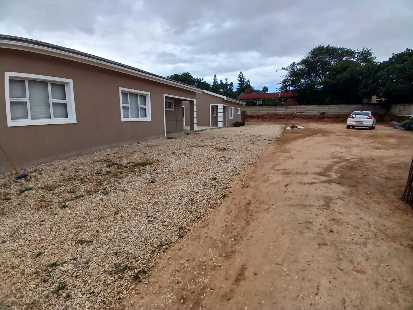 2 Bedroom House for sale in Vanes Estate 85 Verwoerd Drive P24