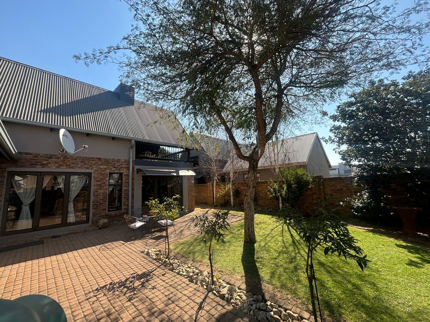 3 Bedroom House for sale in Reyno Ridge P24114647988