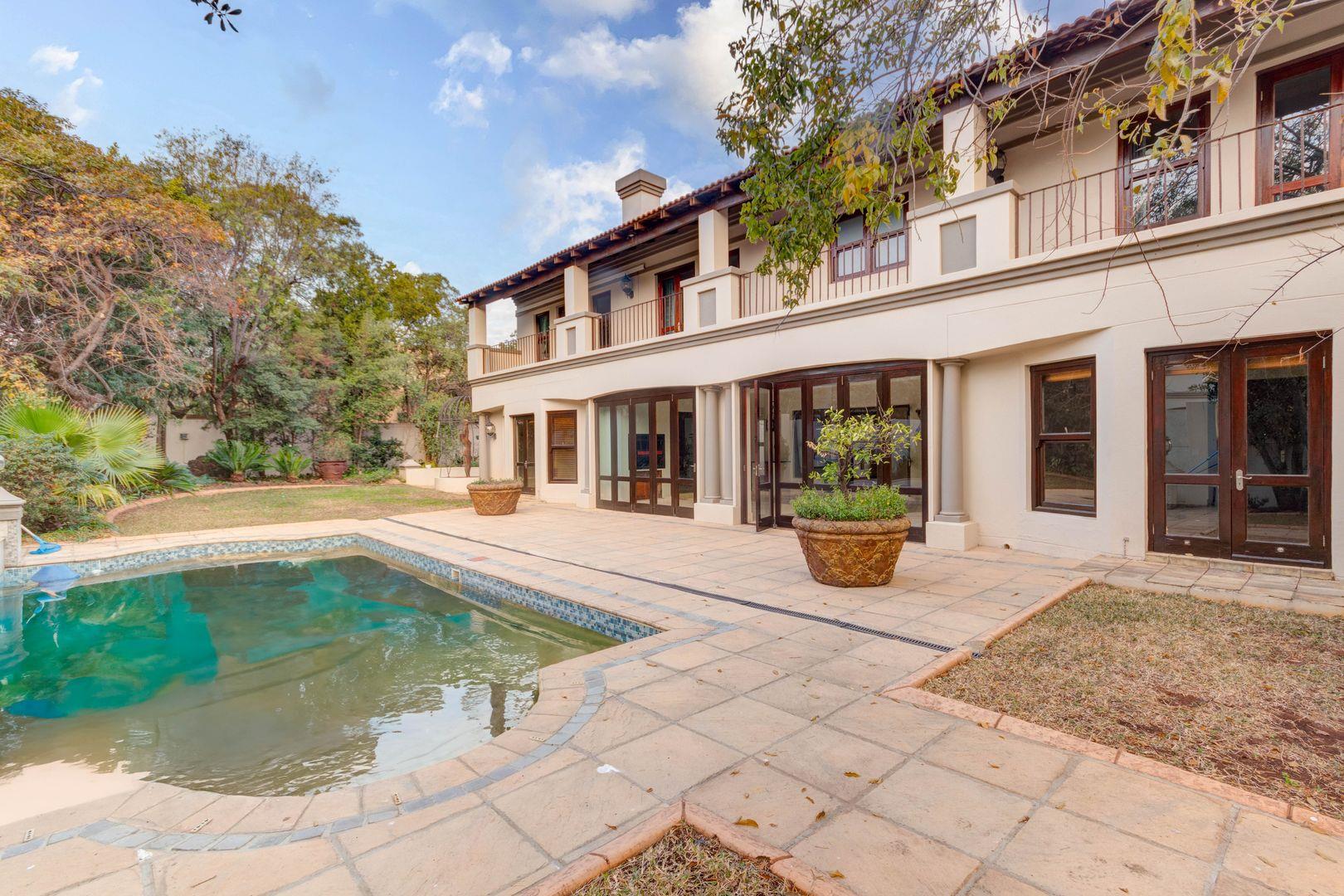 6 Bedroom House to rent in Dainfern Golf Estate P24114648907