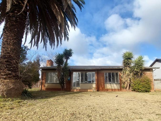 3 Bedroom House to Rent in East Geduld