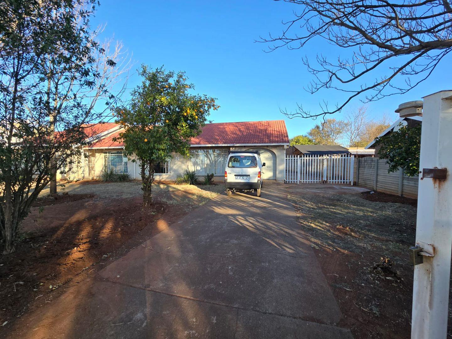 Property and houses to rent in Carletonville Carletonville Property