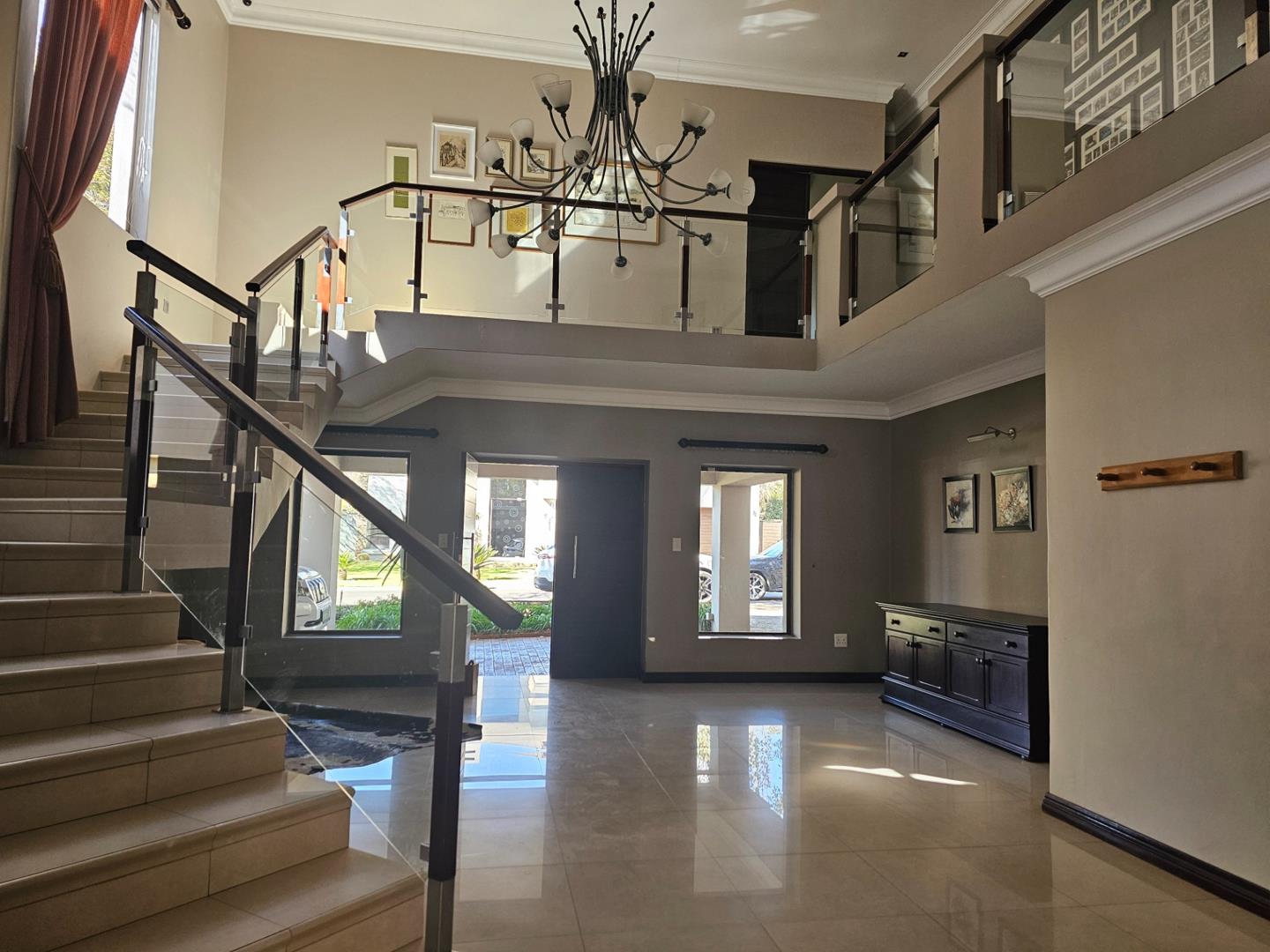 5 Bedroom House to rent in Midstream Estate P24114650878