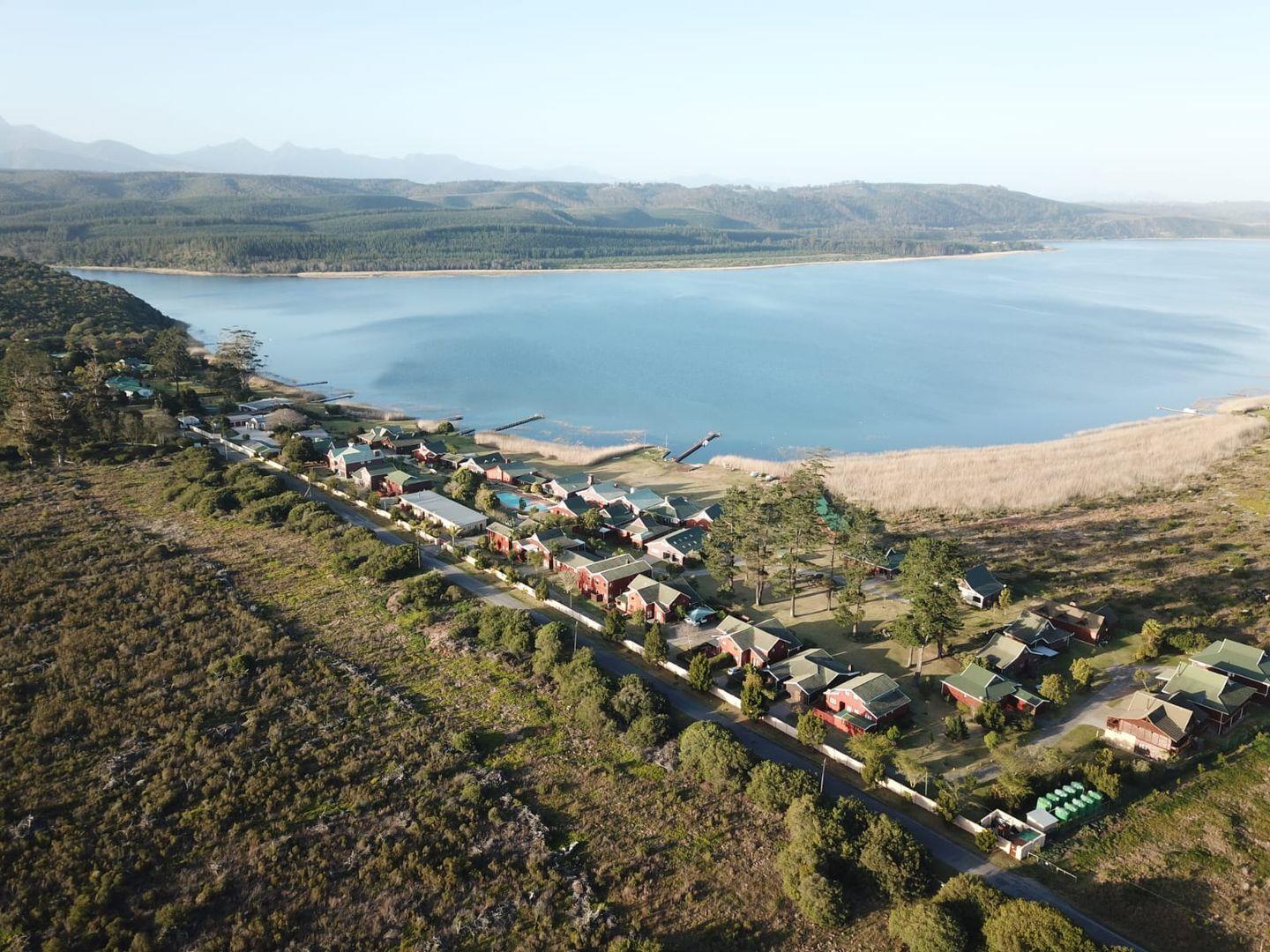 4 Bedroom House for sale in Swartvlei P24113778886