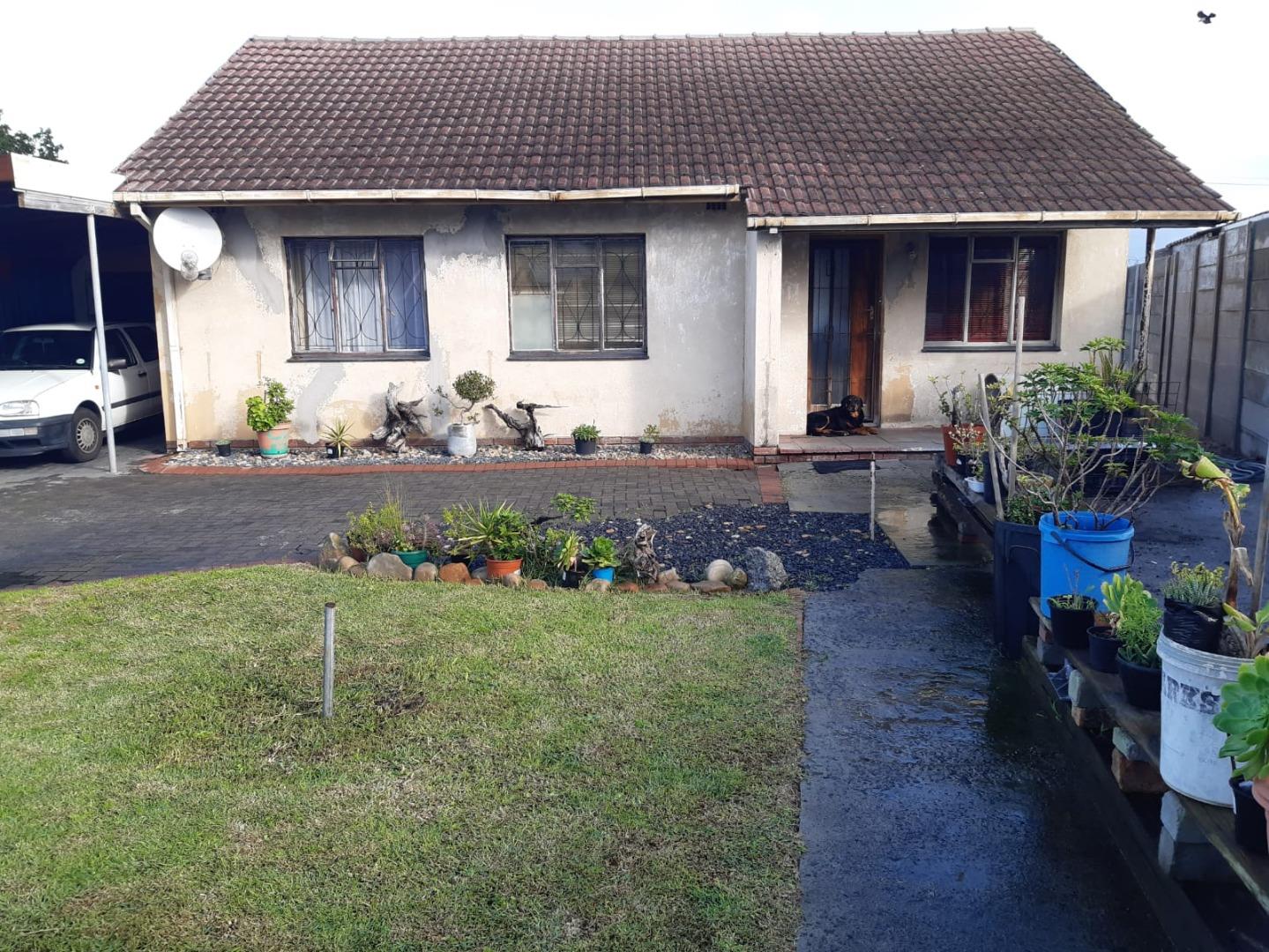 3 Bedroom House for sale in Lotus River P24113849154