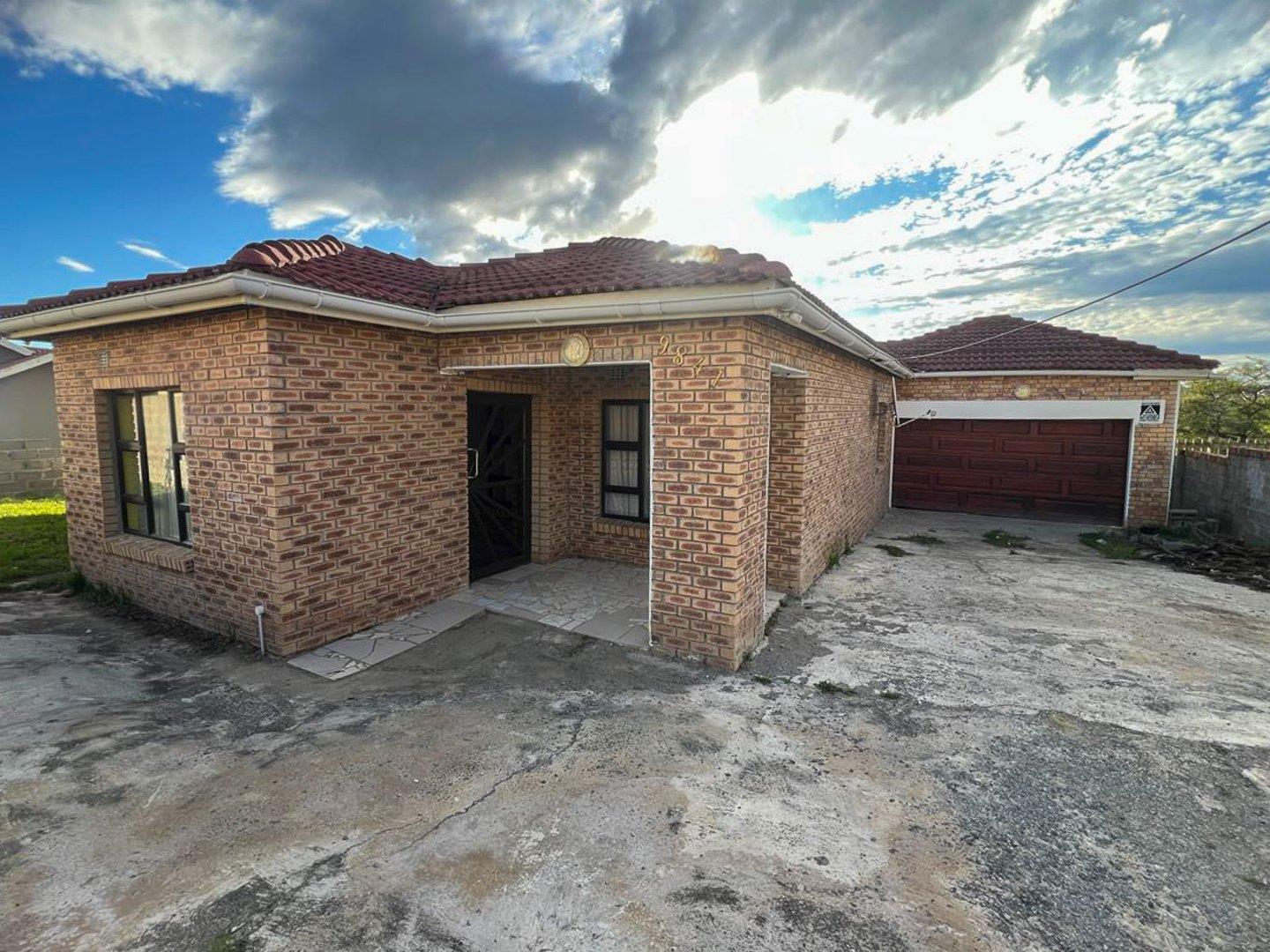 3 Bedroom House for sale in Sweetwaters P24114653662