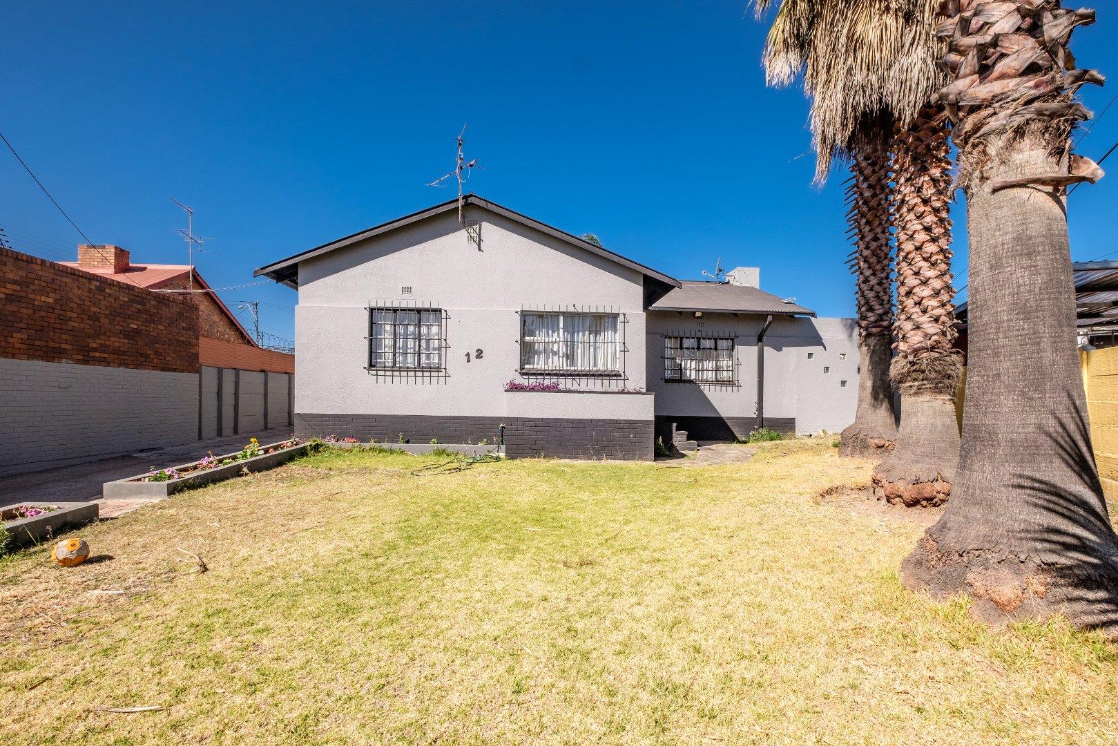 3 Bedroom House for sale in Unigray 12 Drift Street P24114654576