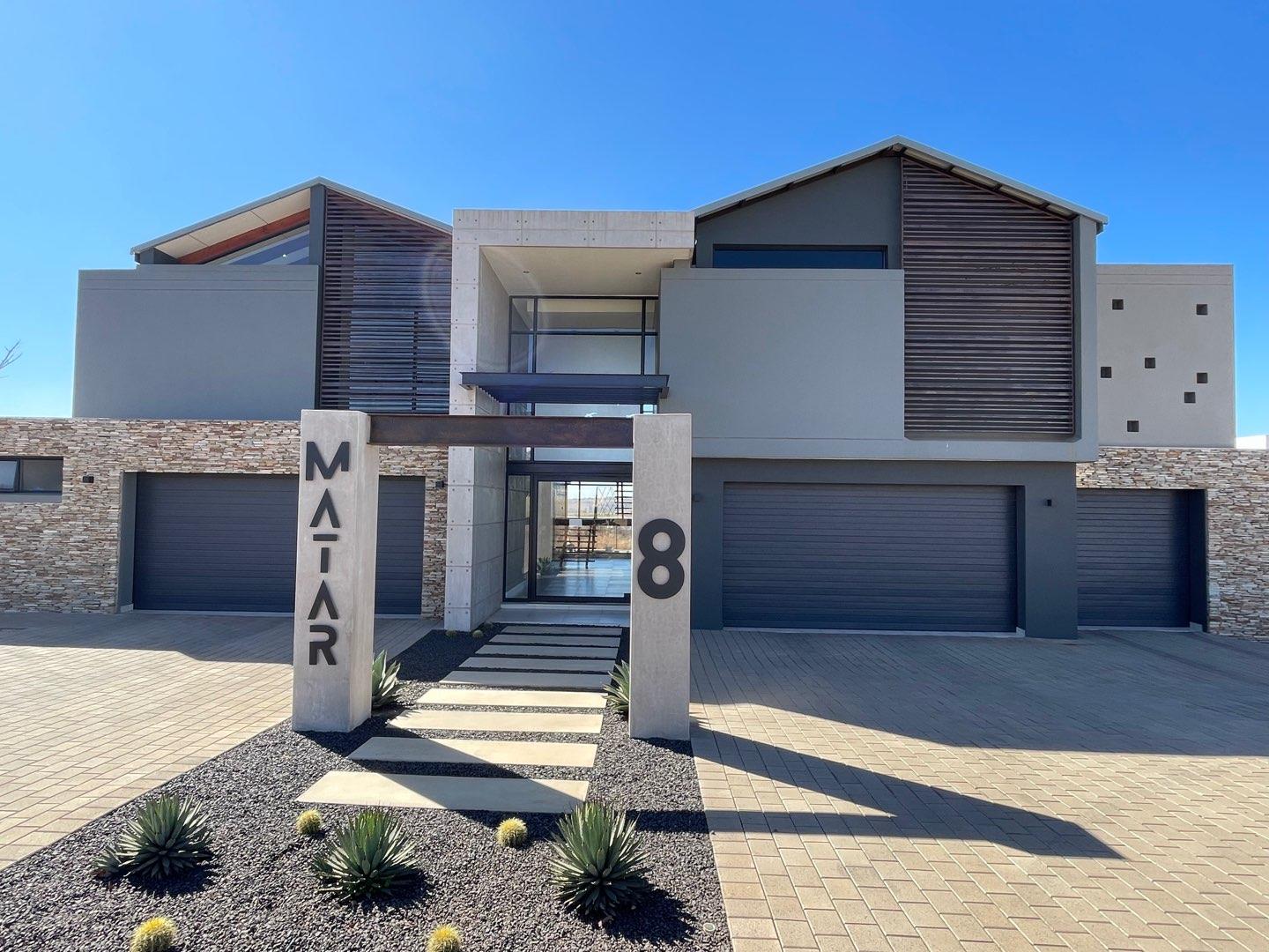 5 Bedroom House for sale in Midstream Ridge Estate P24114654582