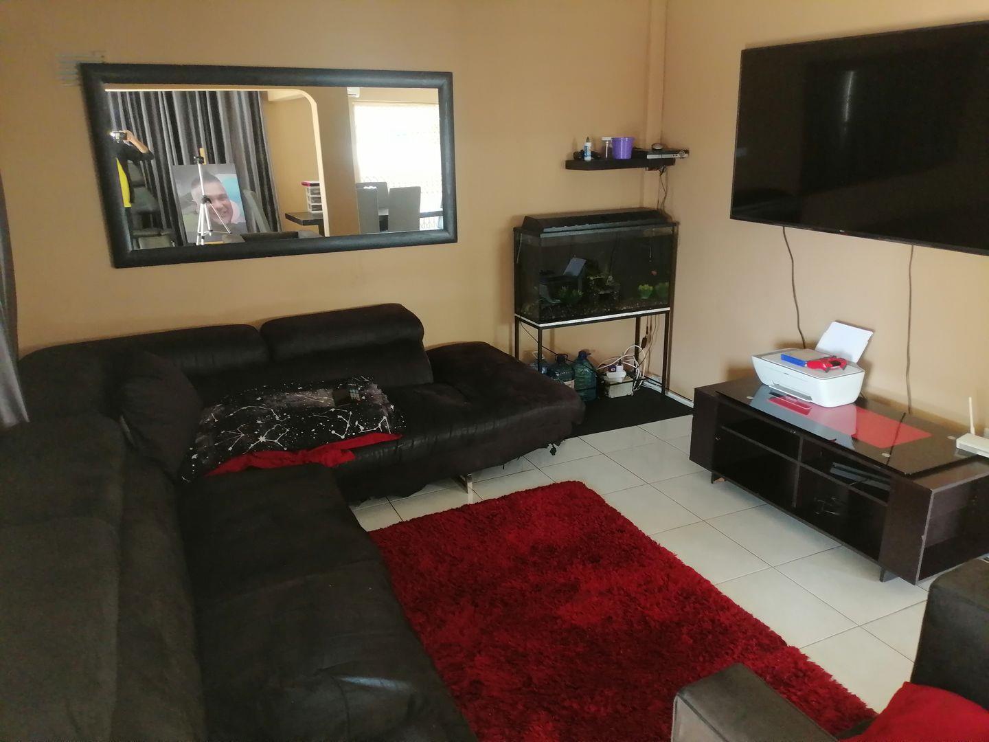 3 Bedroom House for sale in Woodview P24114654605