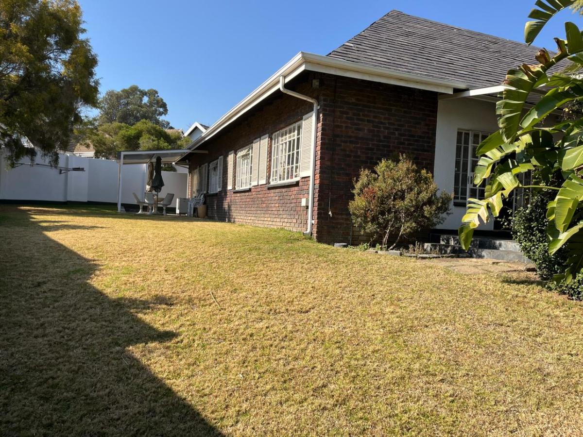 3 Bedroom House to rent in Douglasdale P24114654880