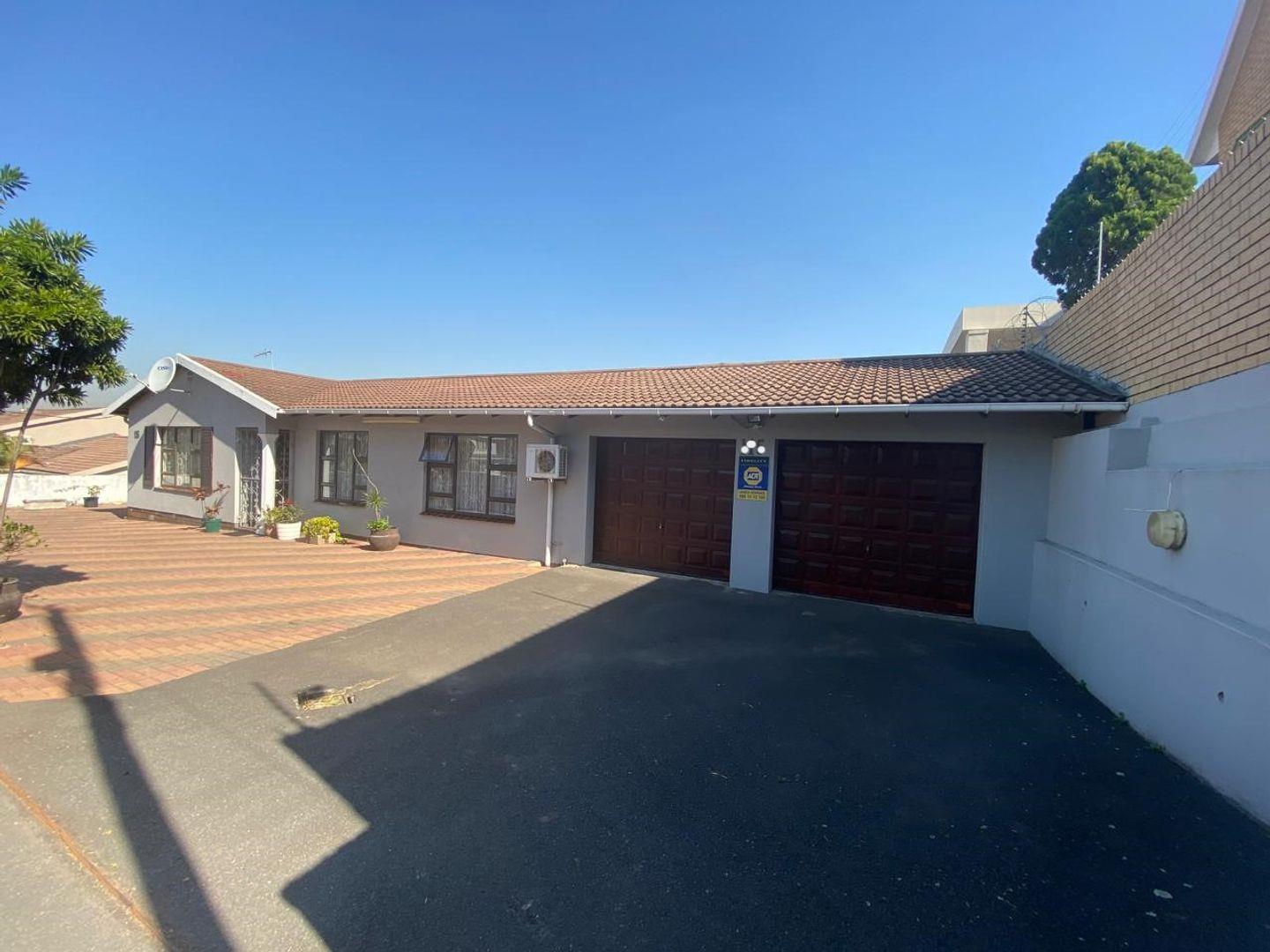 4 Bedroom House for sale in Parlock P24114655111