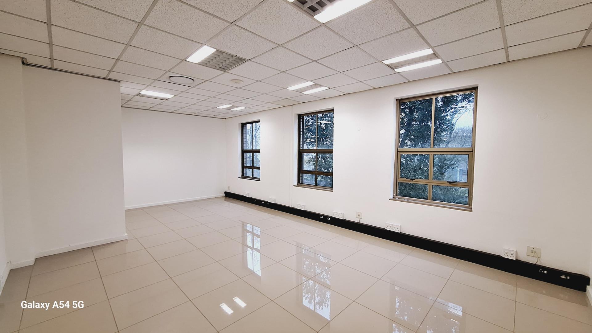 Commercial property to rent in Rondebosch 23 Belmont Rd, Rondebosch