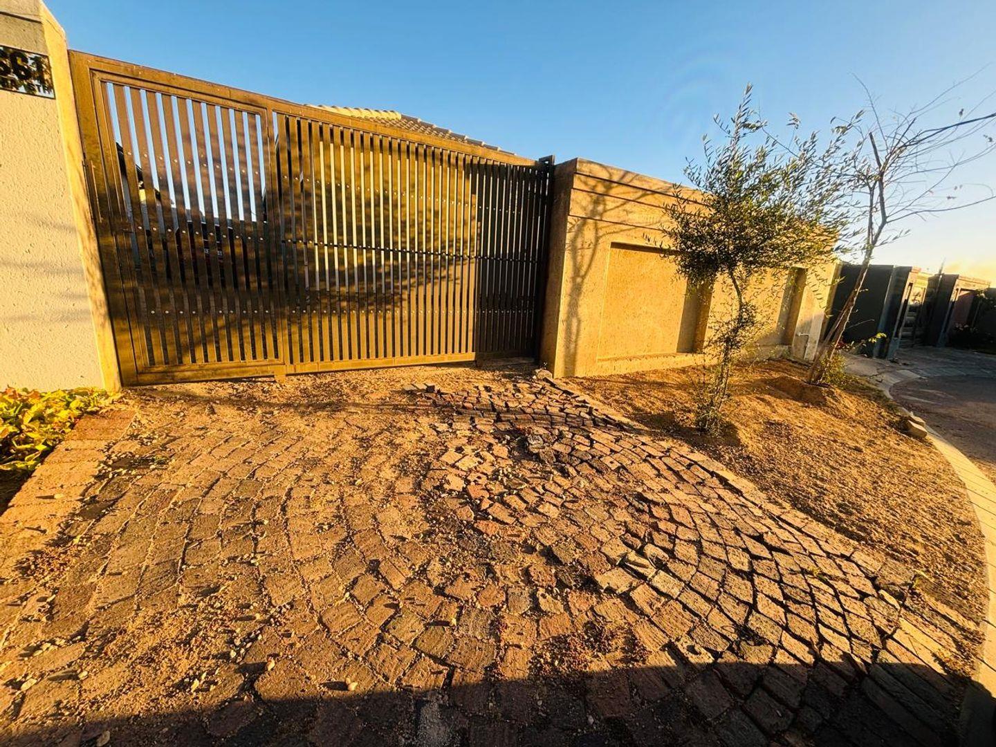 Riverside View Property Property and houses to rent in Riverside View