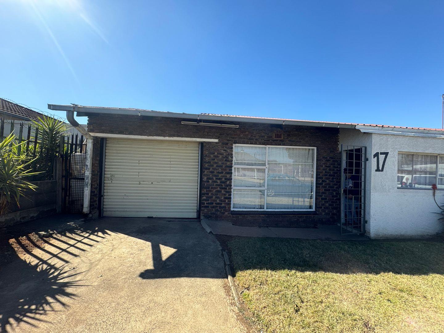 2 Bedroom House to rent in Elsburg P24114655709