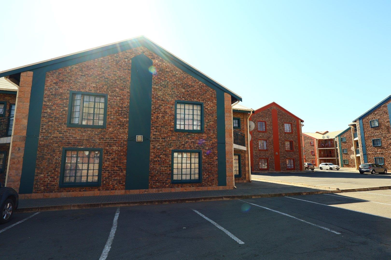 1 Bedroom Apartment / flat for sale in Willows P24114655764