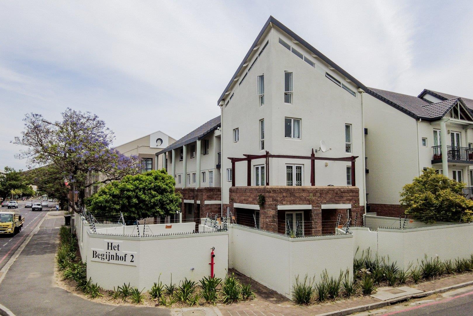 2 Bedroom Apartment / flat for sale in Stellenbosch Central P24114656895
