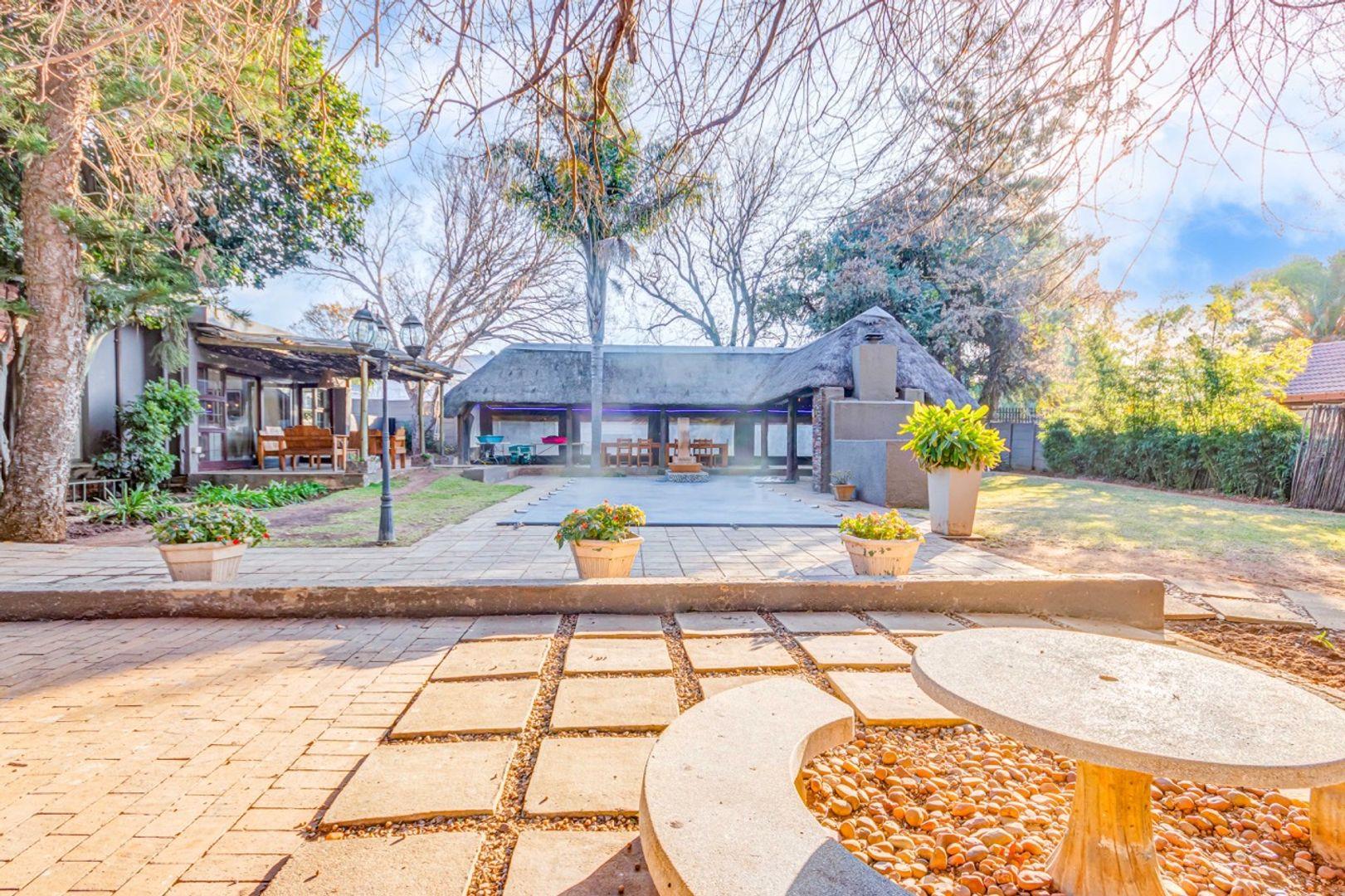 Robindale Property Property and houses for sale in Robindale