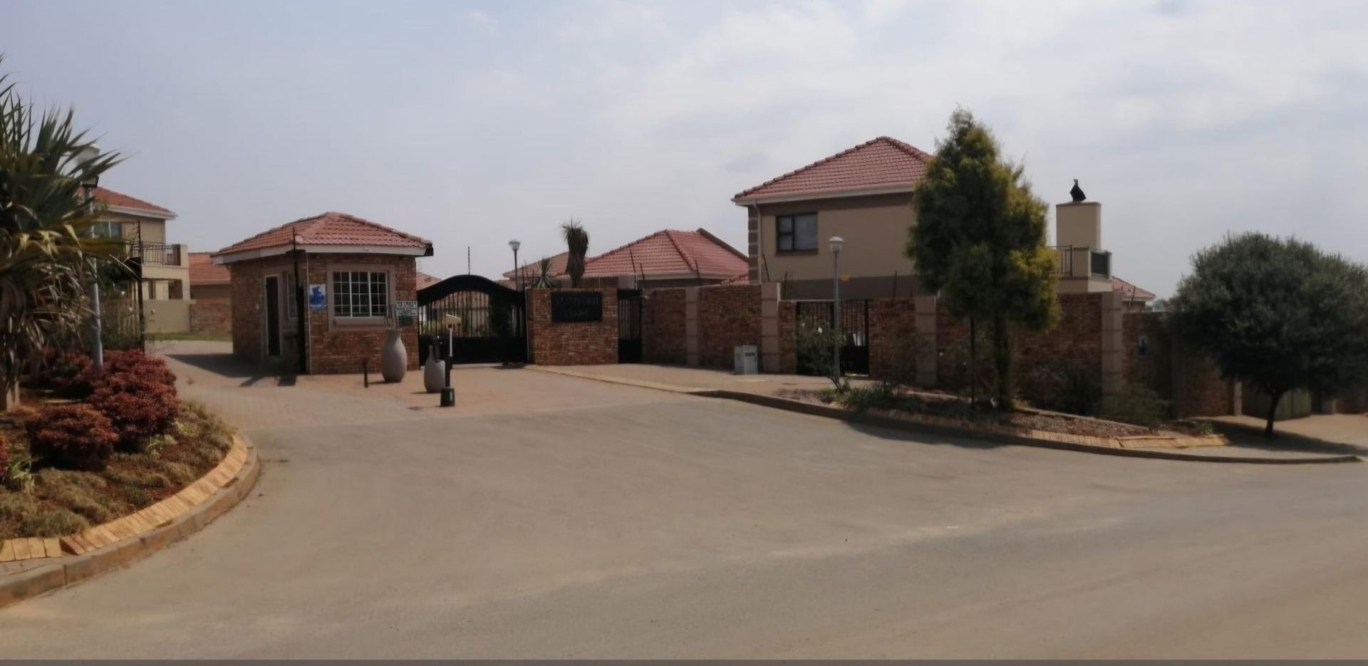 Zandspruit, Roodepoort Property Property and houses for sale in