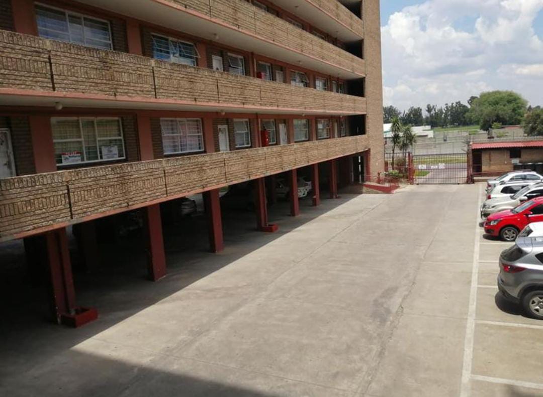 2 Bedroom Apartment / flat to rent in Benoni Central P24114659450