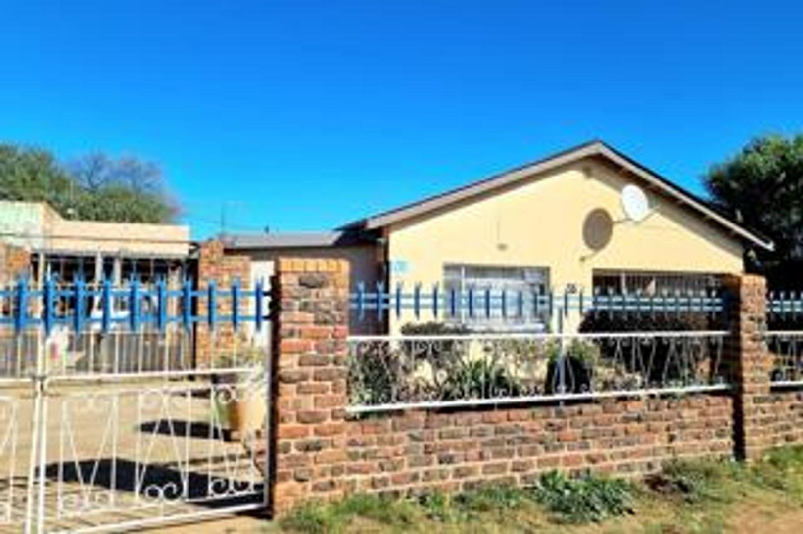 3 Bedroom House for sale in Homestead P24114661097