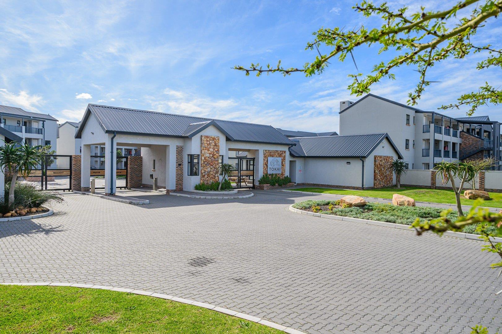 2 Bedroom Apartment / flat for sale in Pinelands P24114661364